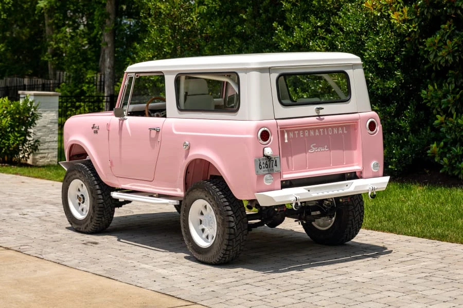 1970 International - Image 21 of 31