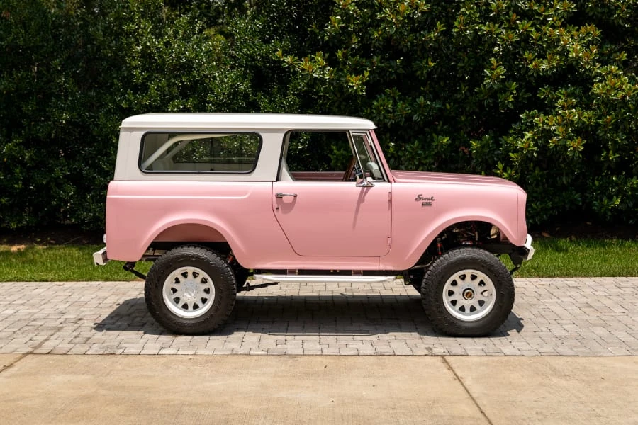 1970 International - Image 23 of 31