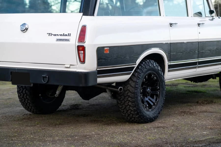 1970 International Harvester Travelall - Image 7 of 31