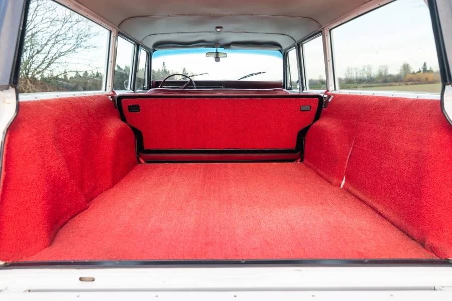 1970 International Harvester Travelall - Image 22 of 31