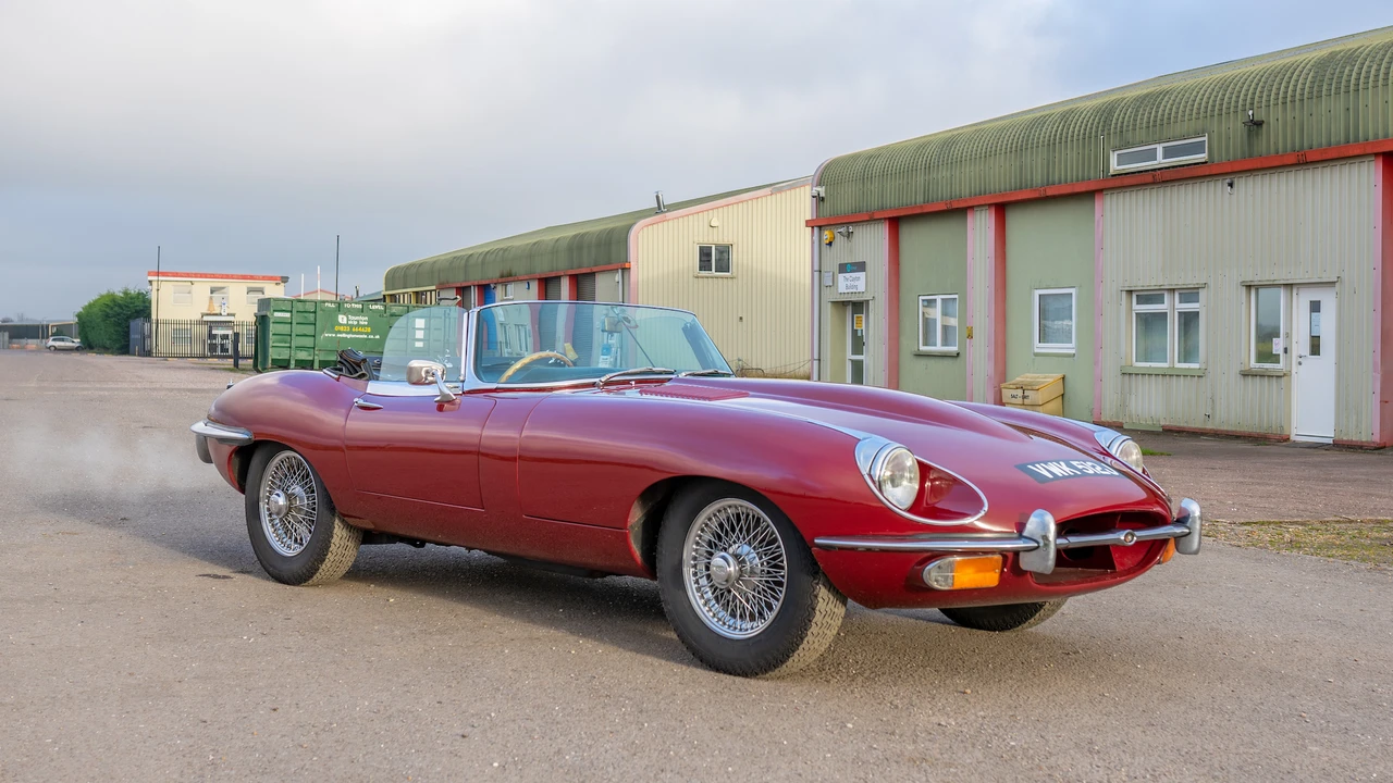 1970 Jaguar E-Type Series 2 - Image 19 of 31