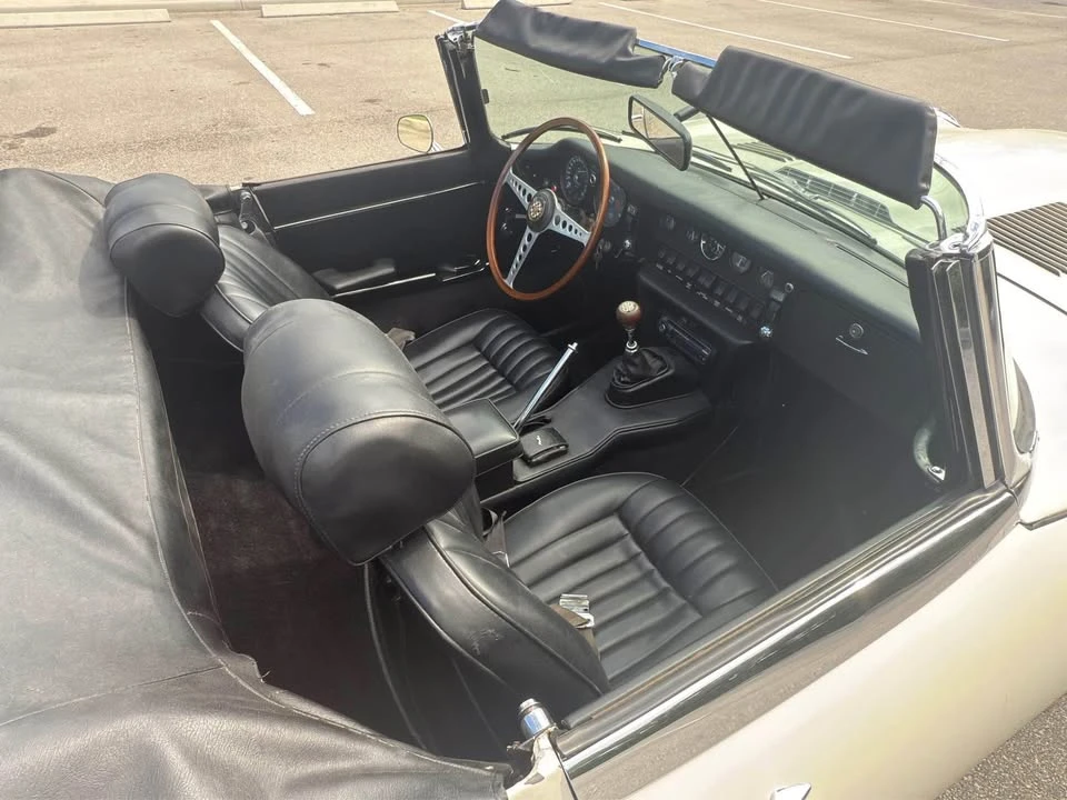 1970 Jaguar E-Type Series 2 - Image 3 of 10
