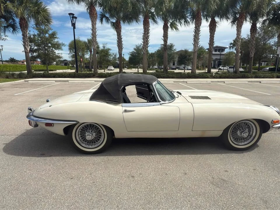 1970 Jaguar E-Type Series 2 - Image 2 of 10