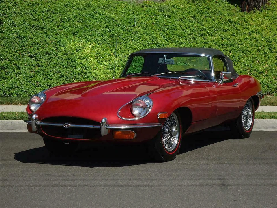 1970 Jaguar E-Type Series 2 - Image 4 of 4