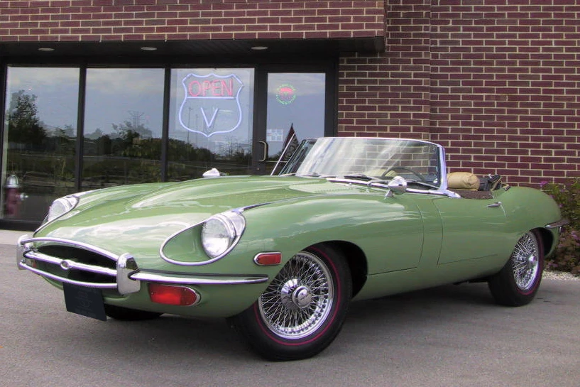 1970 Jaguar E-Type Series 2 - Image 2 of 4