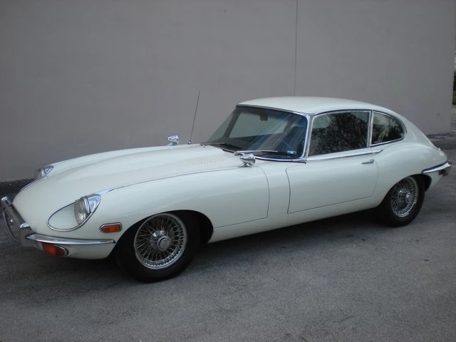 1970 Jaguar E-Type Series 2 - Image 2 of 5