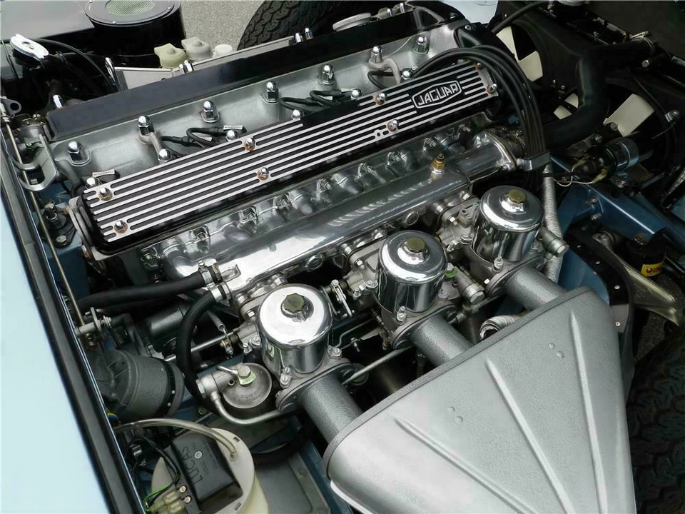 1970 Jaguar E-Type Series 2 - Image 3 of 3