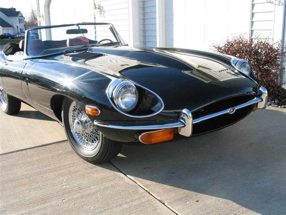1970 Jaguar E-Type Series 2 - Image 2 of 8