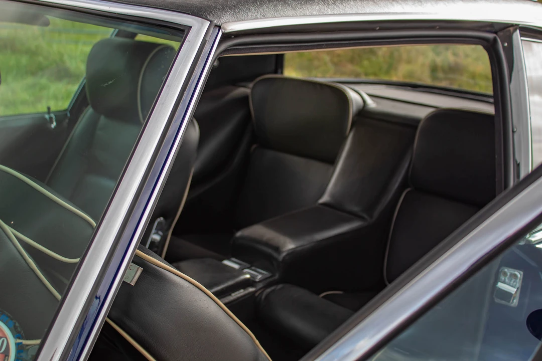 1970 Jensen Interceptor - Image 28 of 31