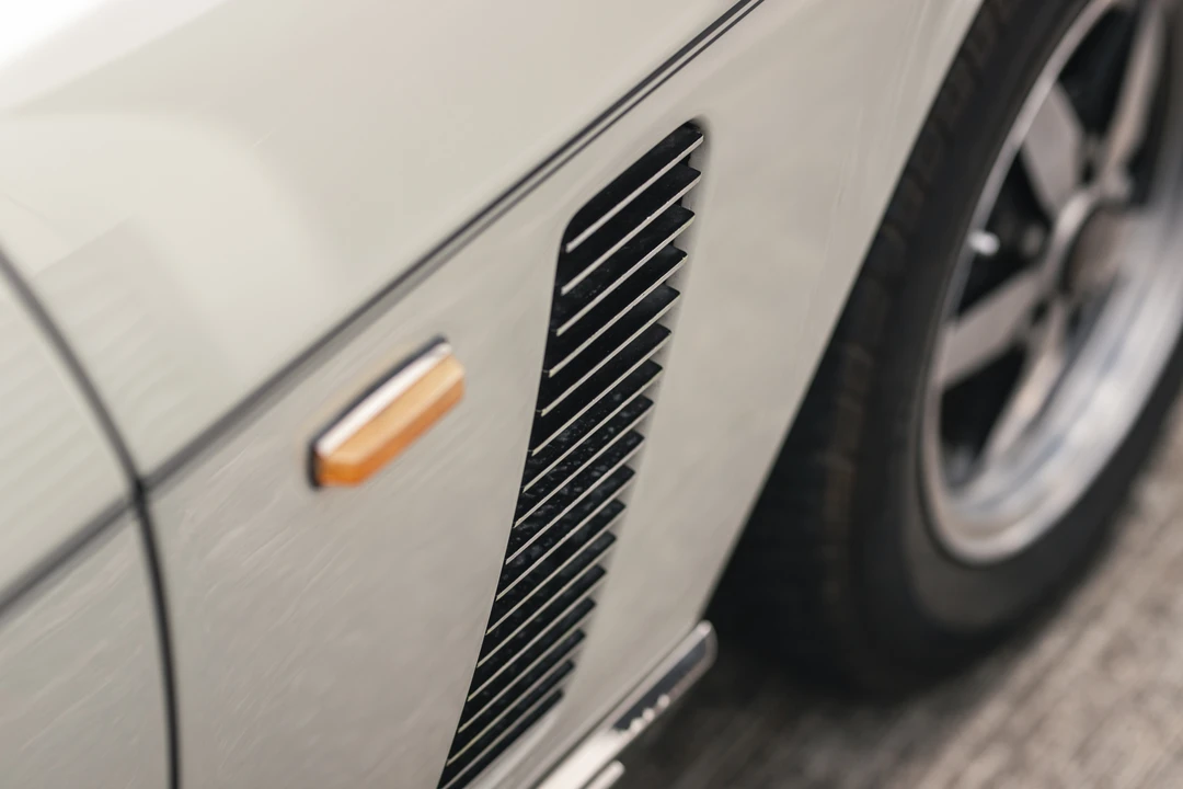 1970 Jensen Interceptor - Image 25 of 31