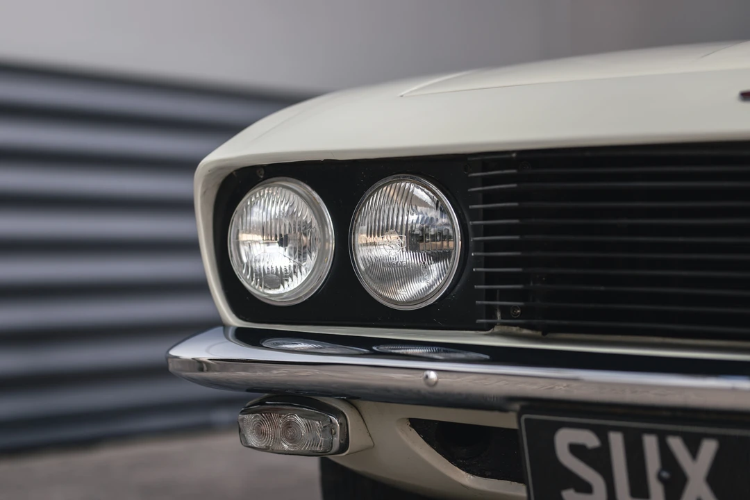 1970 Jensen Interceptor - Image 14 of 31