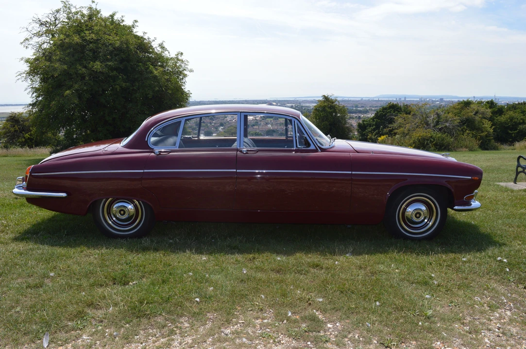 1970 Jaguar Mark X - Image 5 of 9