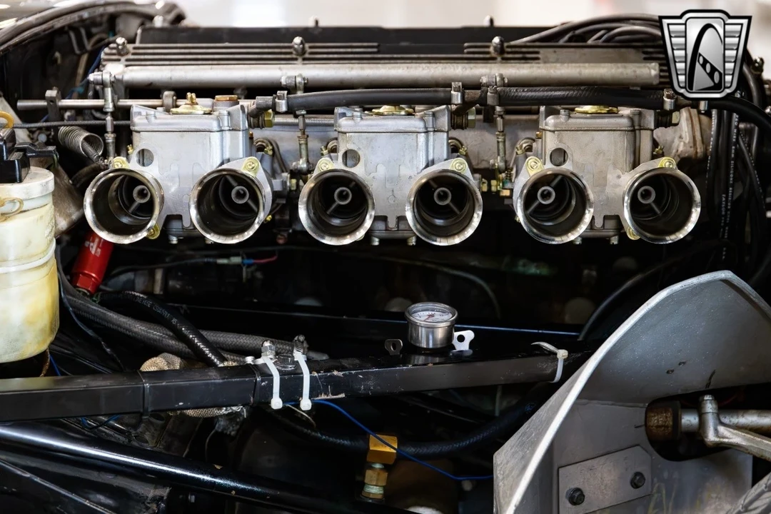 1970 Jaguar E-Type Series 2 - Image 18 of 21