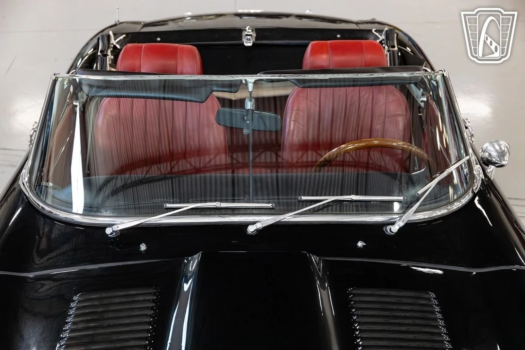 1970 Jaguar E-Type Series 2 - Image 8 of 12
