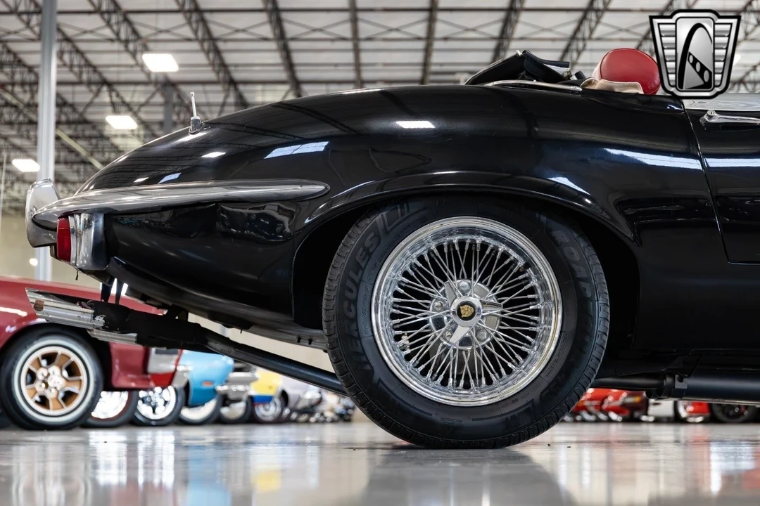 1970 Jaguar E-Type Series 2 - Image 10 of 12
