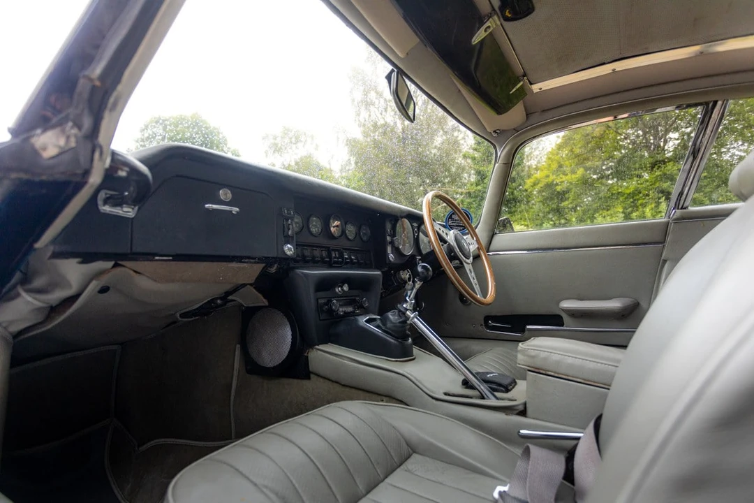 1970 Jaguar E-Type Series 2 - Image 24 of 30