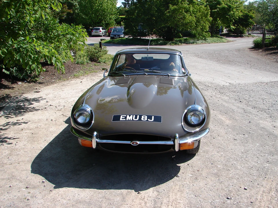 1970 Jaguar E-Type Series 2 - Image 3 of 9