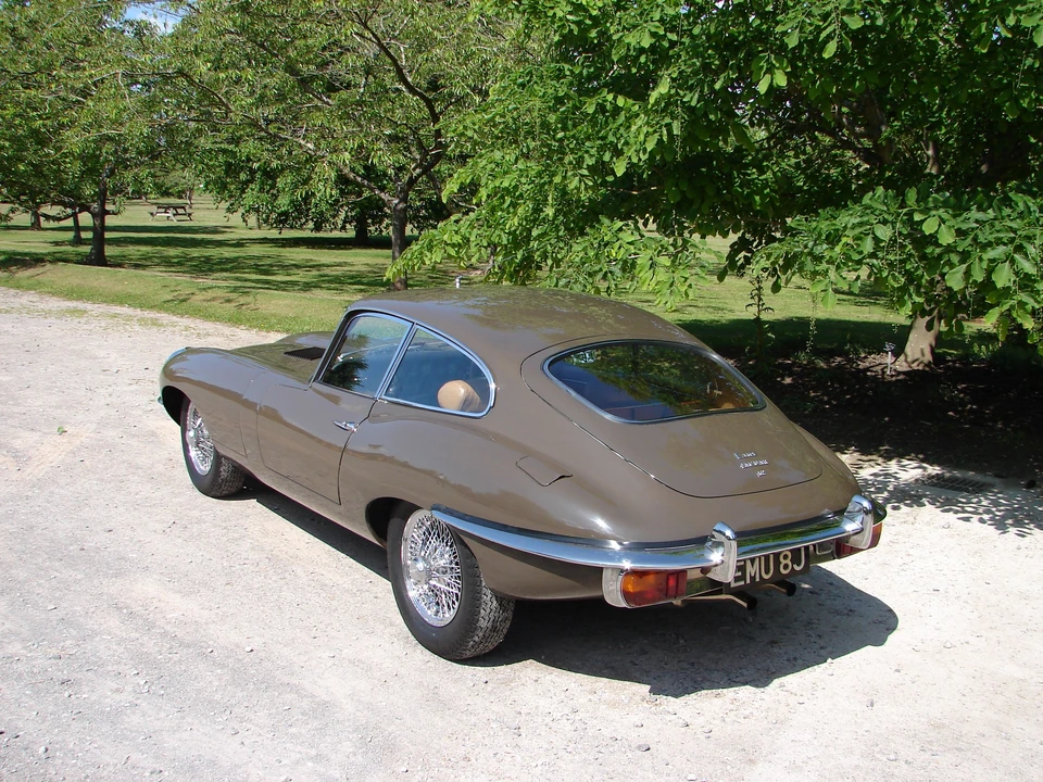 1970 Jaguar E-Type Series 2 - Image 8 of 9