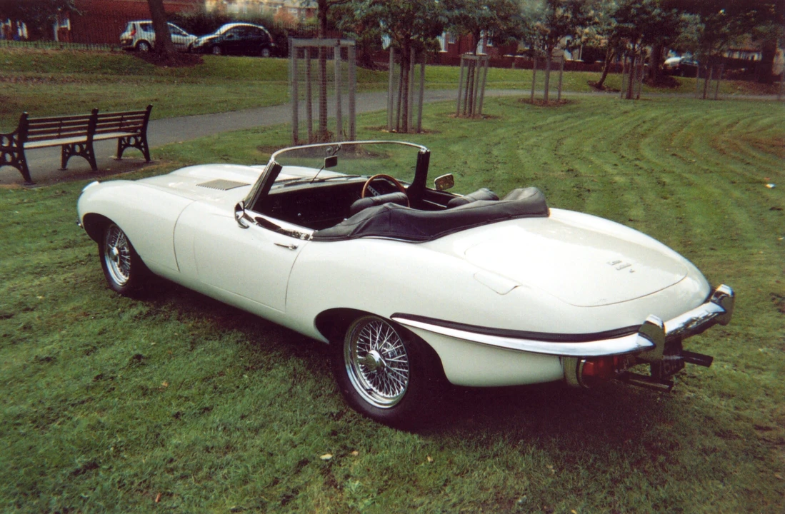 1970 Jaguar E-Type Series 2 - Image 3 of 3