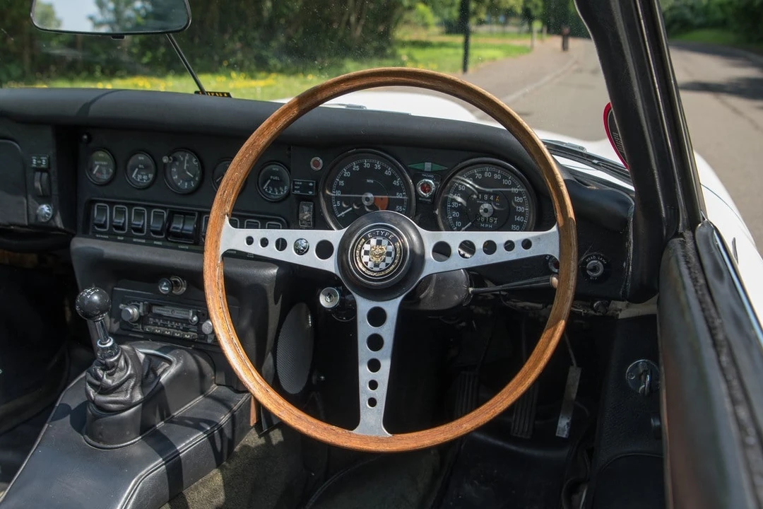 1970 Jaguar E-Type Series 2 - Image 26 of 31