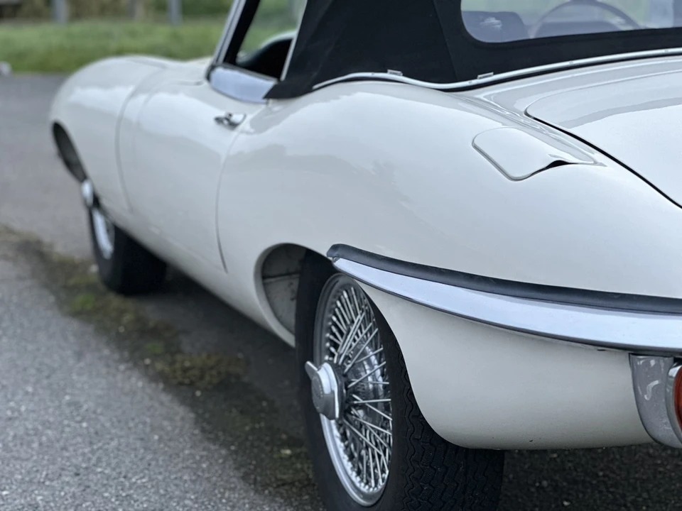 1970 Jaguar E-Type Series 2 - Image 28 of 30