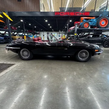 1970 Jaguar E-Type 4.2L Convertible RWD