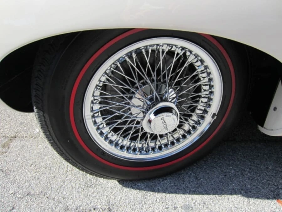 1970 Jaguar E-Type Series 2 - Image 7 of 11