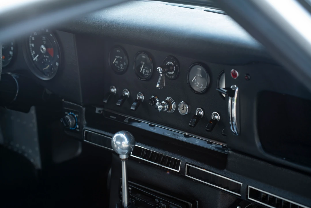 1970 Jaguar E-Type Series 2 - Image 16 of 30