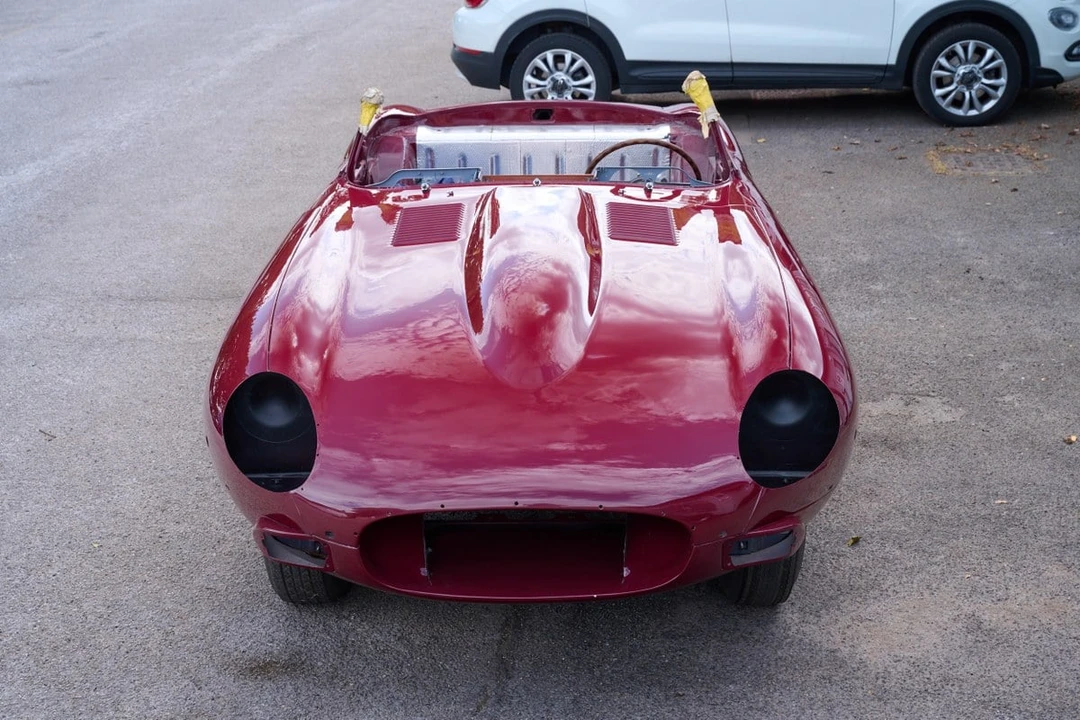 1970 Jaguar E-Type Series 2 - Image 2 of 30