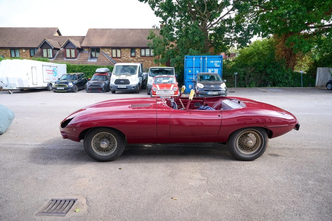 1970 Jaguar E-Type Series 2 - Image 8 of 30