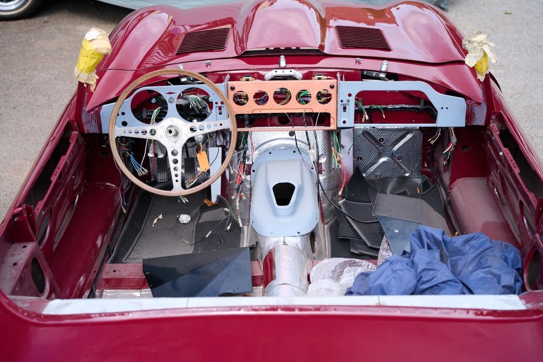 1970 Jaguar E-Type Series 2 - Image 14 of 30