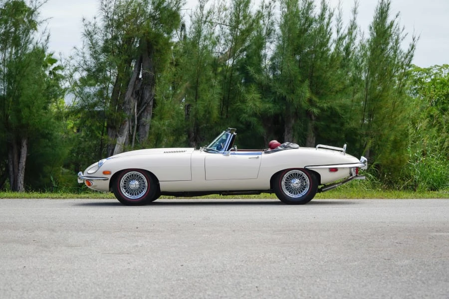 1970 Jaguar E-Type Series 2 - Image 2 of 17