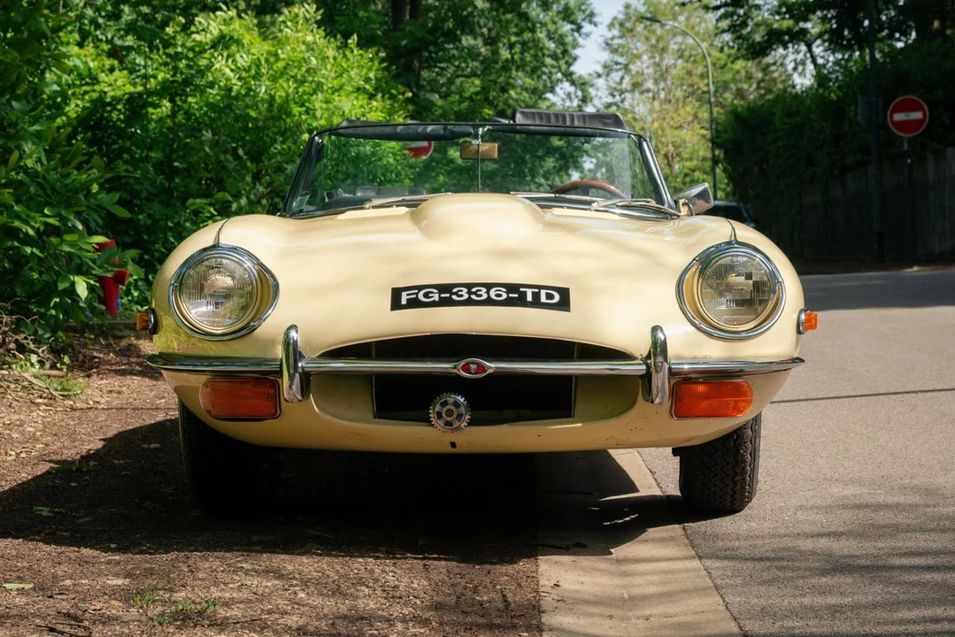 1970 Jaguar E-Type Series 2 - Image 3 of 30
