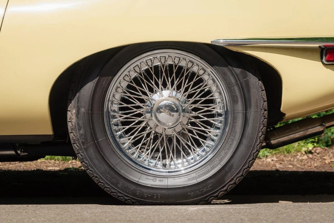 1970 Jaguar E-Type Series 2 - Image 19 of 30