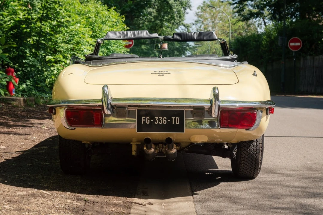 1970 Jaguar E-Type Series 2 - Image 10 of 30
