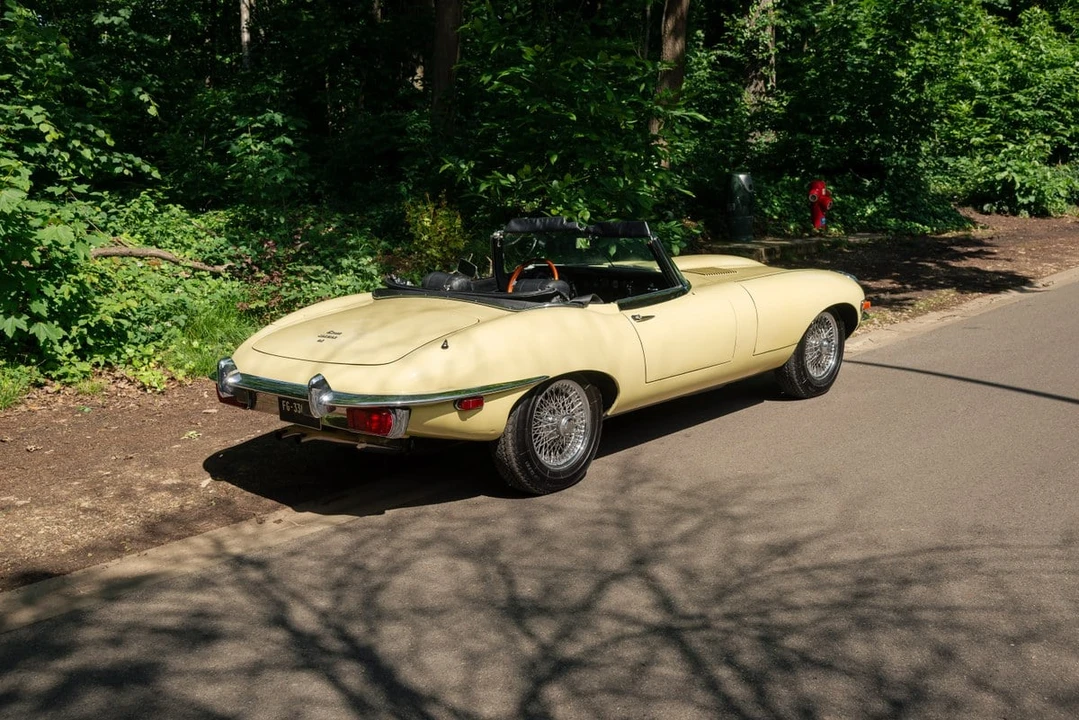 1970 Jaguar E-Type Series 2 - Image 6 of 30