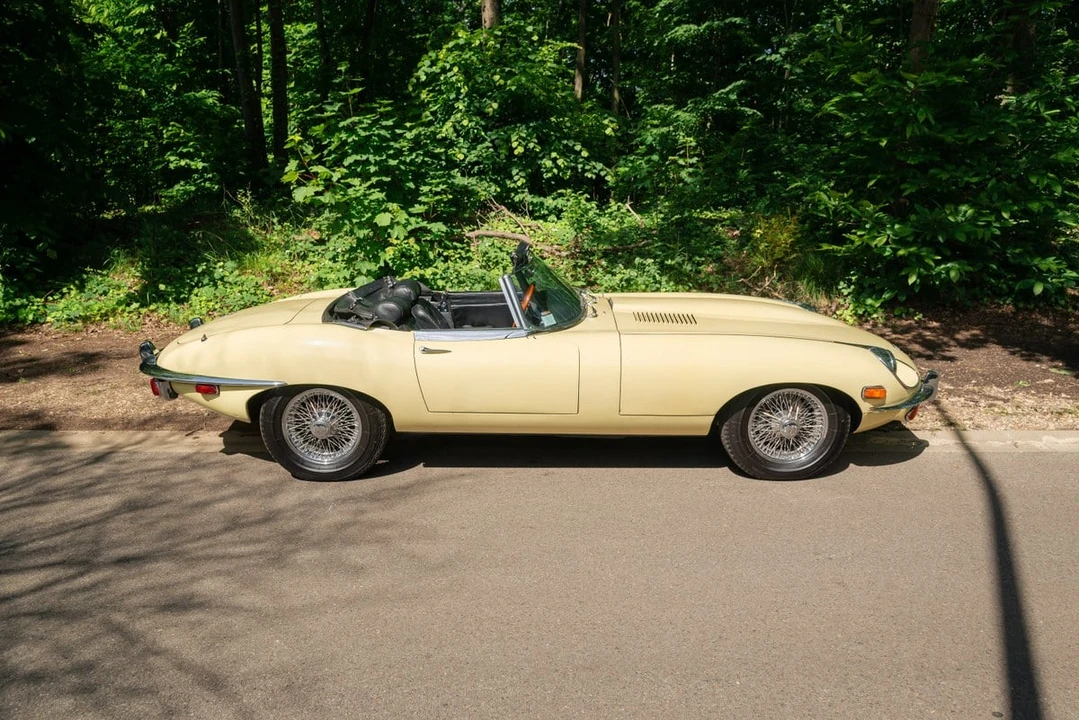 1970 Jaguar E-Type Series 2 - Image 8 of 30