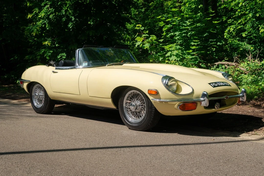 1970 Jaguar E-Type Series 2 - Image 2 of 30