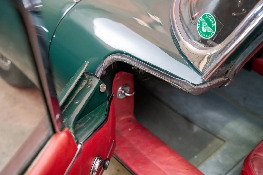 1970 Jaguar E-Type Series 2 - Image 24 of 30
