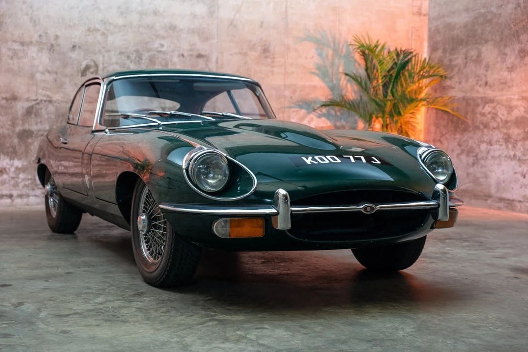 1970 Jaguar E-Type Series 2 - Image 2 of 30