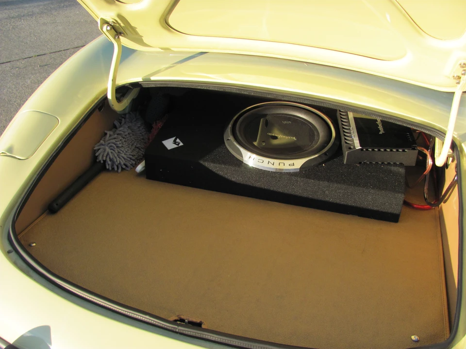 1970 Jaguar E-Type Series 2 - Image 10 of 31