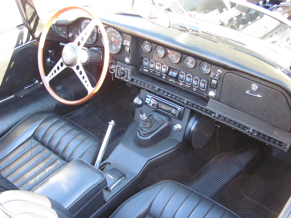 1970 Jaguar E-Type Series 2 - Image 26 of 31