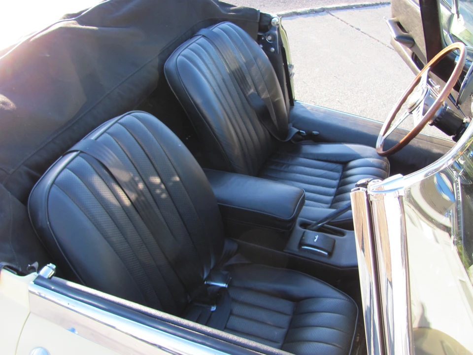 1970 Jaguar E-Type Series 2 - Image 4 of 31