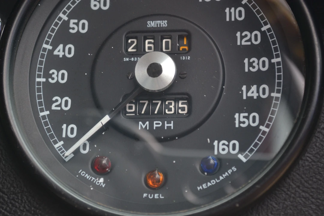1970 Jaguar E-Type Series 2 2+2 - Image 4 of 8