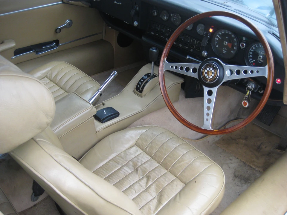 1970 Jaguar E-Type Series 2 2+2 - Image 4 of 9