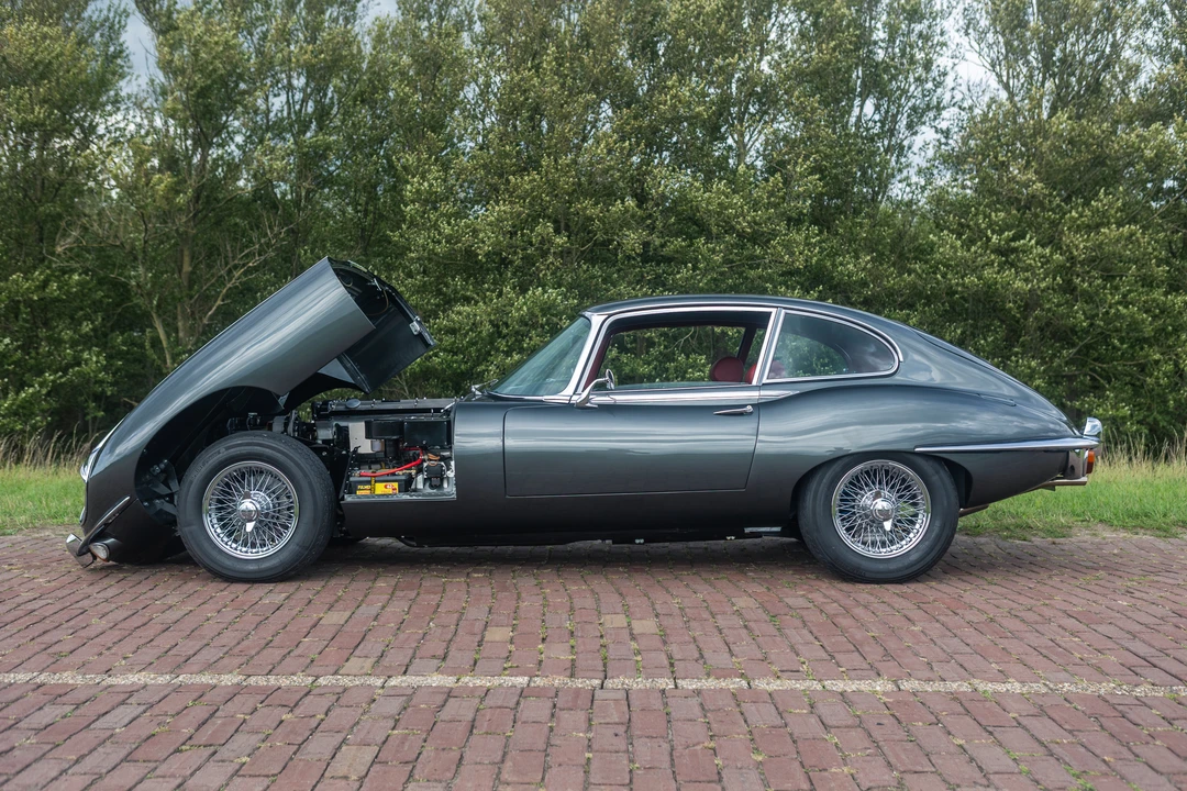 1970 Jaguar E-Type Series 2 2+2 - Image 11 of 31
