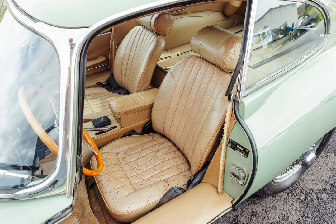 1970 Jaguar E-Type Series 2 - Image 27 of 31