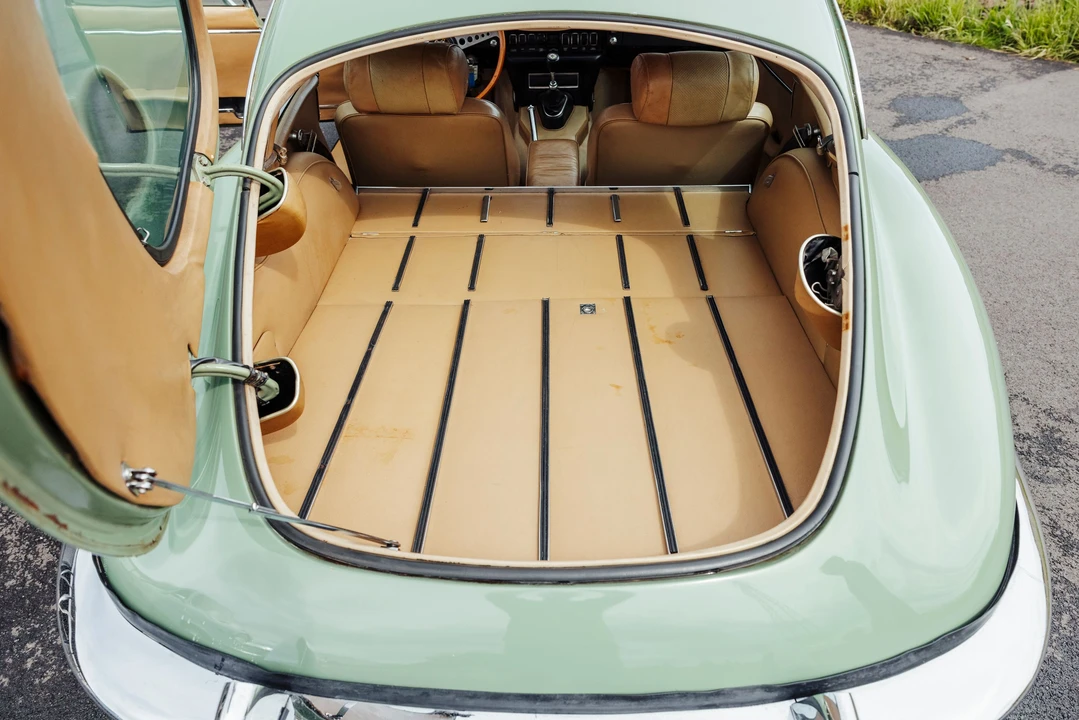 1970 Jaguar E-Type Series 2 - Image 11 of 31