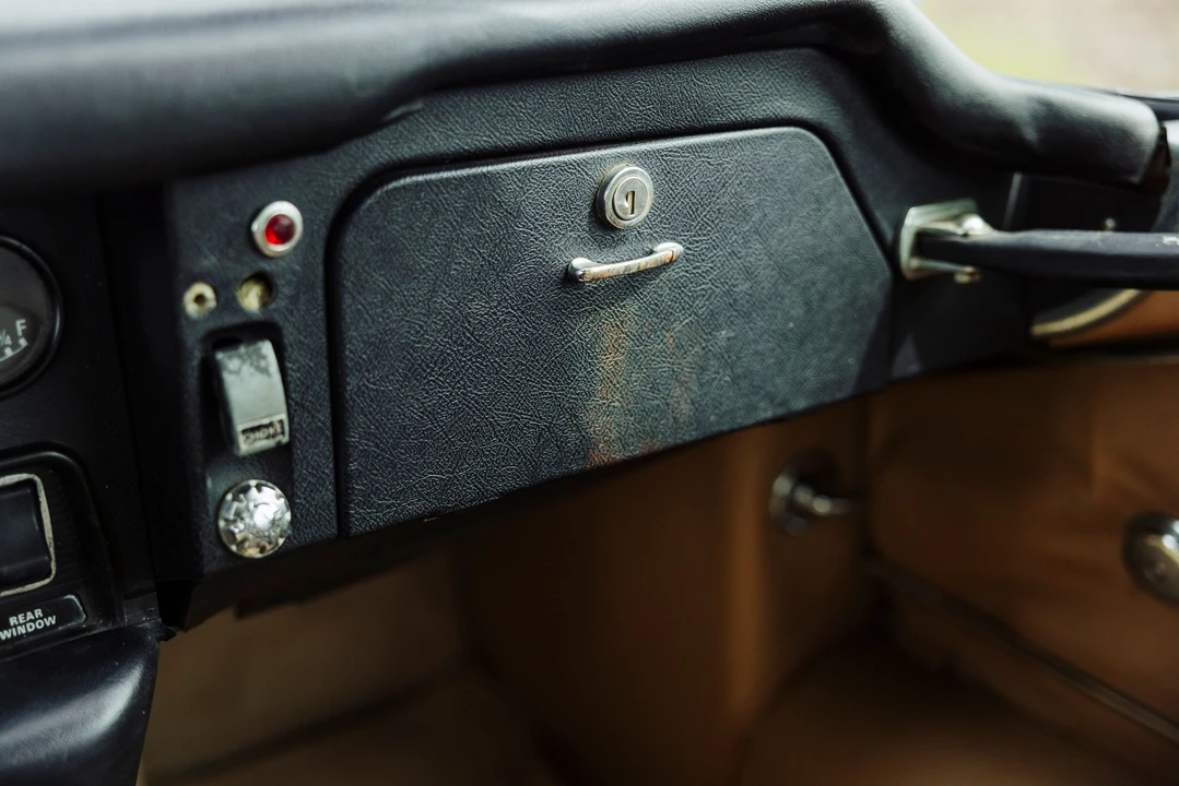 1970 Jaguar E-Type Series 2 - Image 21 of 31
