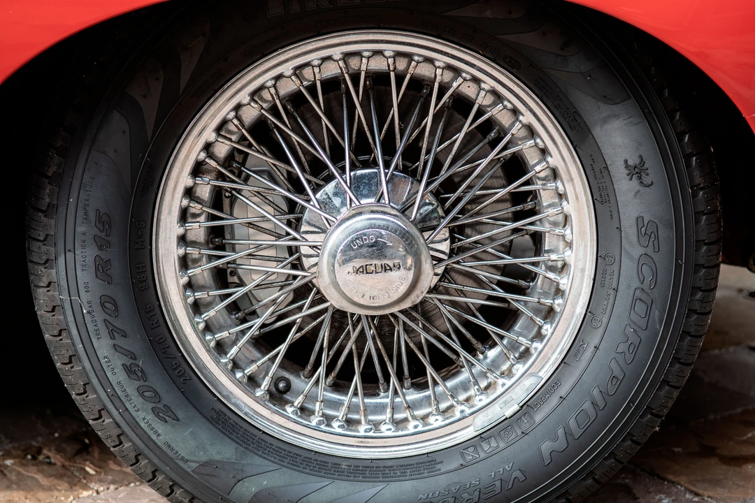 1970 Jaguar E-Type Series 2 - Image 16 of 23